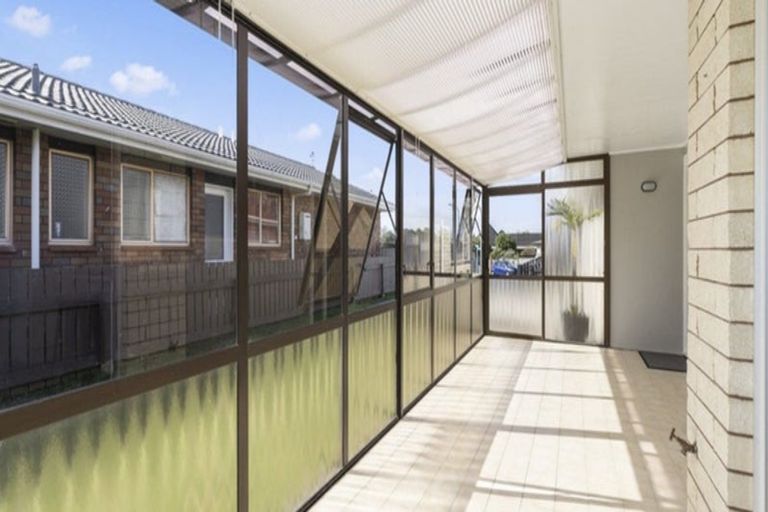 Photo of property in 34 Wesley Avenue, Frankleigh Park, New Plymouth, 4310