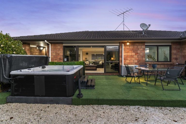 Photo of property in 20 Milson Drive, Papakura, 2110