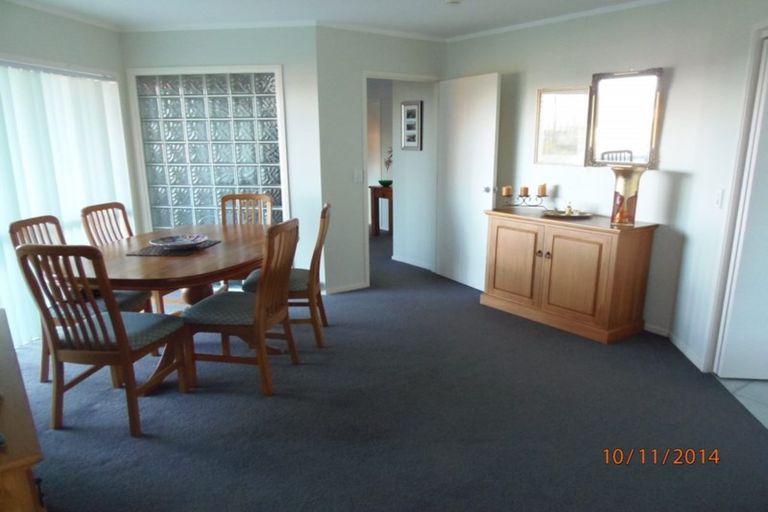 Photo of property in 2/2-22a Balmain Road, Chatswood, Auckland, 0626