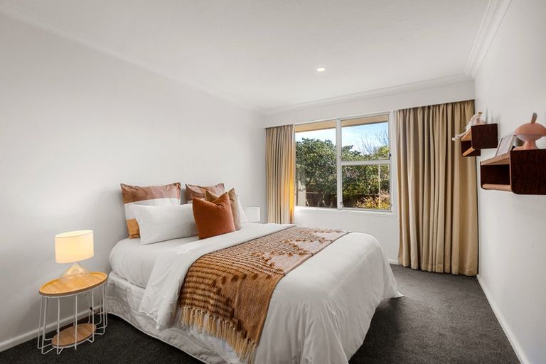 Photo of property in 10 Highfield Place, Avonhead, Christchurch, 8042