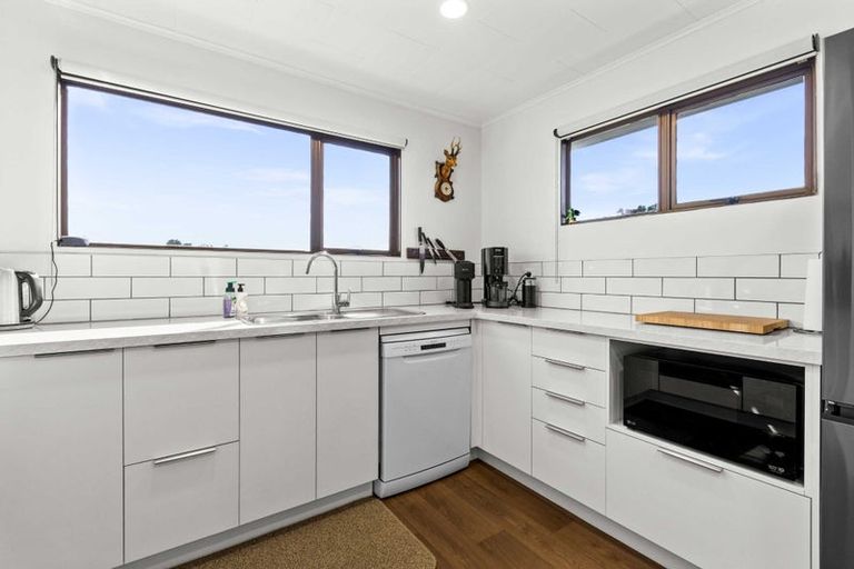 Photo of property in 34 Shortland Street, Tamatea, Napier, 4112