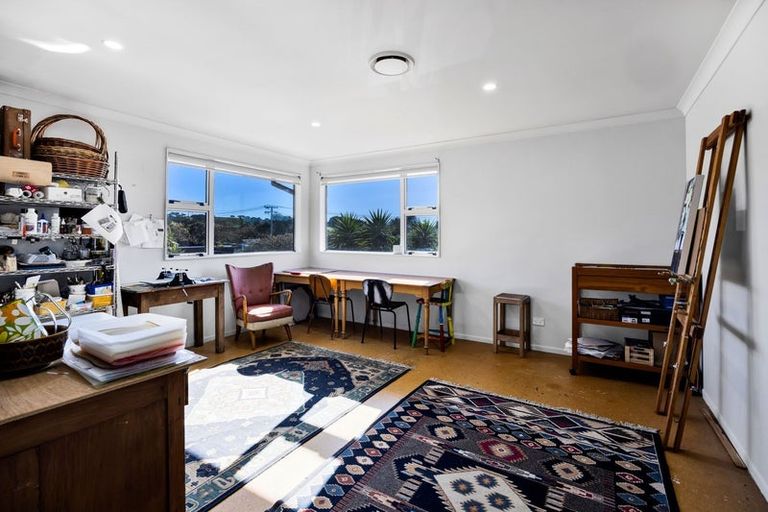 Photo of property in 48 Kawei Road, Ohawe, Hawera, 4671