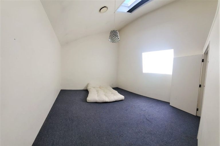 Photo of property in 4/5 Hopper Street, Mount Cook, Wellington, 6011