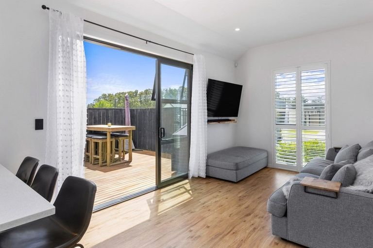 Photo of property in 112 Whenuapai Drive, Whenuapai, Auckland, 0618