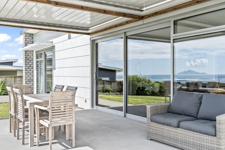 Photo of property in 11c Seascape Crescent, Waipu, 0582