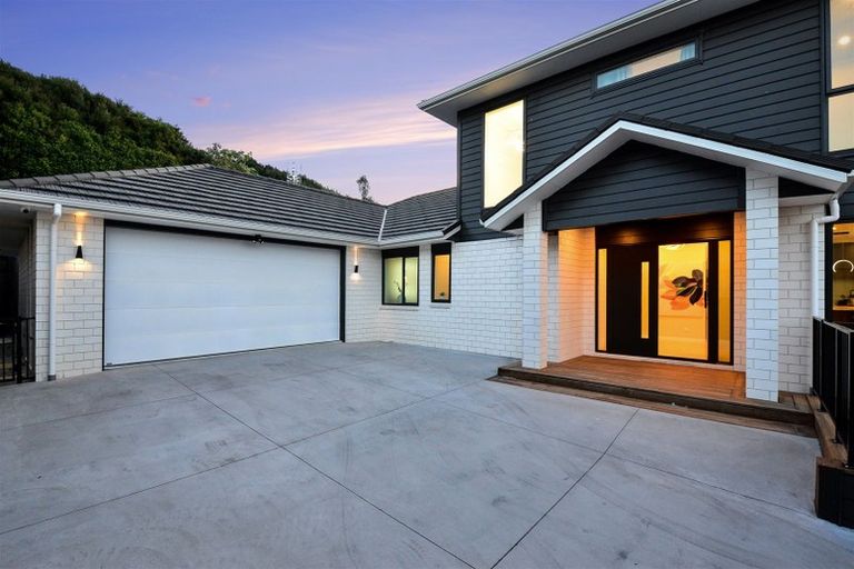 Photo of property in 34 Rose Berry Crescent, Flagstaff, Hamilton, 3210