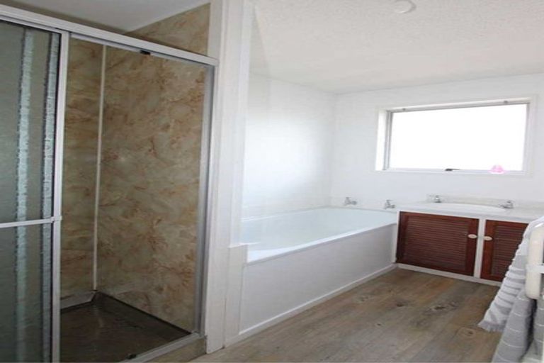 Photo of property in 1/117 Estuary Road, South New Brighton, Christchurch, 8062