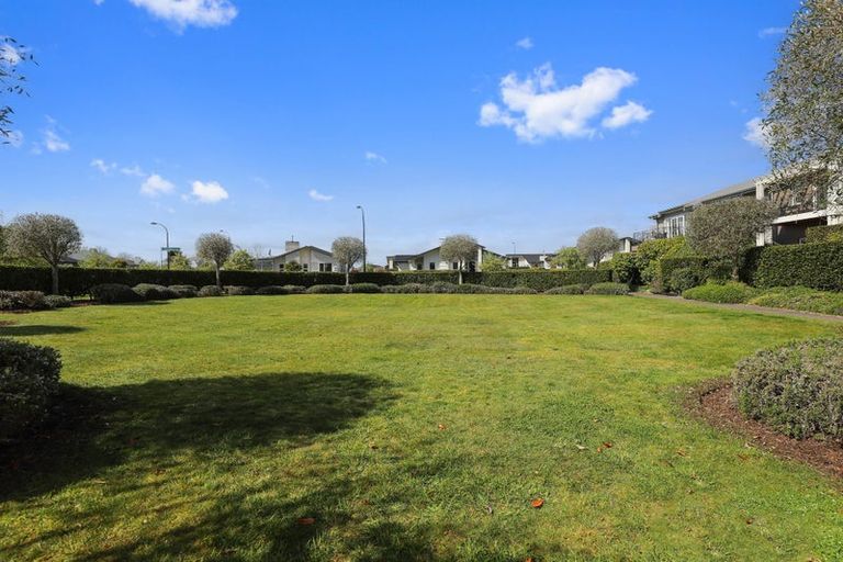 Photo of property in 49 Chateau Crescent, Rangatira Park, Taupo, 3330