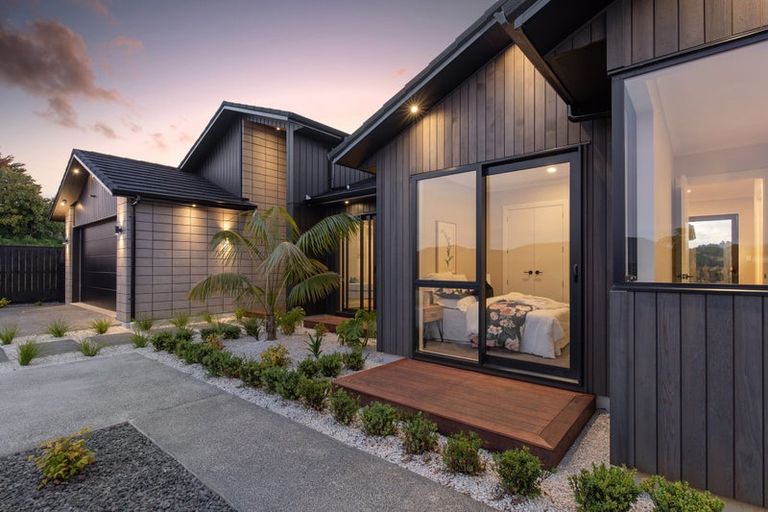 Photo of property in 56 Kewa Road, Albany Heights, Auckland, 0632