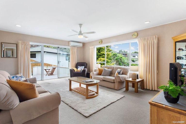 Photo of property in 5 Jeanette Place, Mairangi Bay, Auckland, 0630