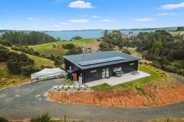 Photo of property in 989 Te Papatapu Road, Raglan, 3894