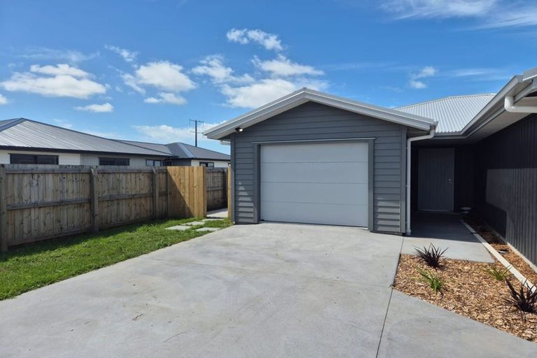 Photo of property in 43 Mangamoteo Street, Lytton West, 4071