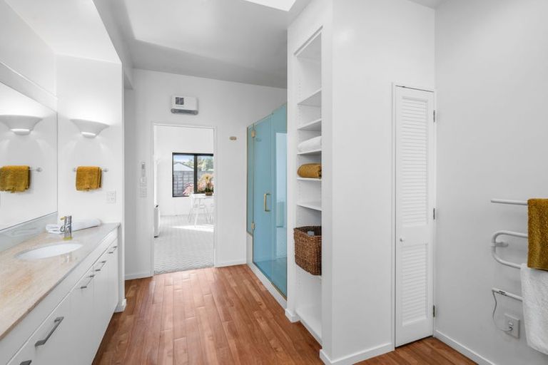 Photo of property in 8 Church Lane, Merivale, Christchurch, 8014