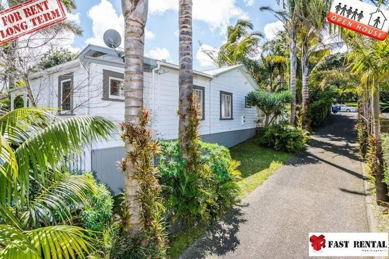 Photo of property in 267 Lake Road, Belmont, Auckland, 0622