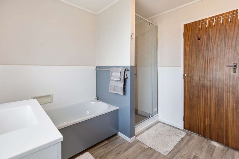 Photo of property in 19 York Street, Gonville, Whanganui, 4501