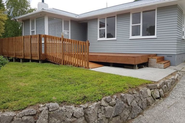 Photo of property in 6 Jonathan Place, Putaruru, 3411