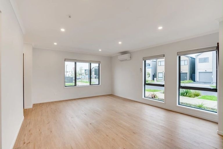 Photo of property in 29 Green Bamboo Road, Hobsonville, Auckland, 0616