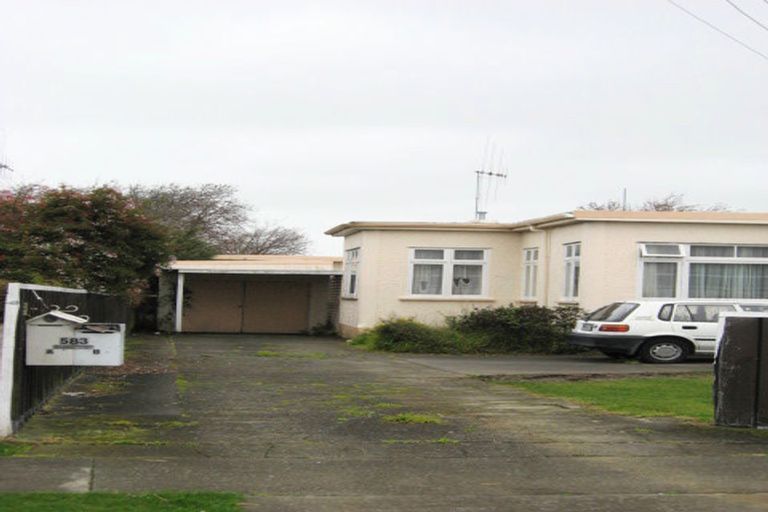 Photo of property in 583 Queen Street East, Levin, 5510