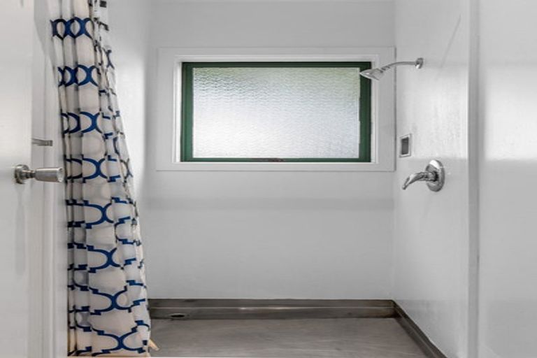 Photo of property in 3 Chilton Drive, Mairehau, Christchurch, 8052