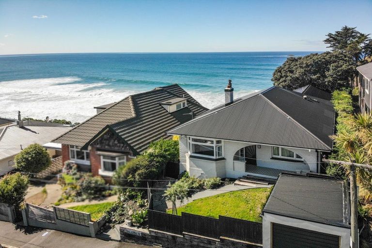 Photo of property in 59 Cliffs Road, Saint Clair, Dunedin, 9012
