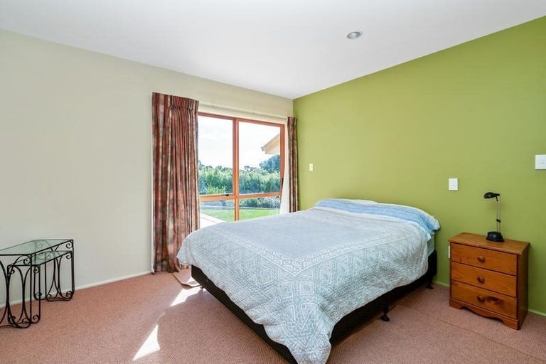 Photo of property in 41 Contour Avenue, Pyes Pa, Tauranga, 3112