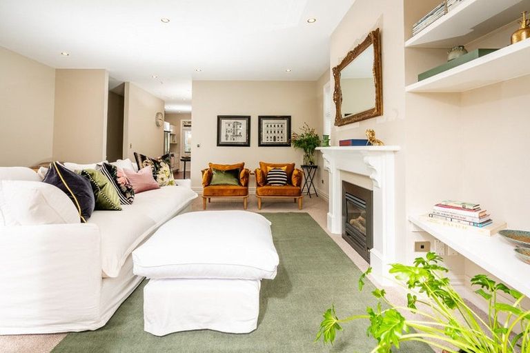 Photo of property in 40f Agra Crescent, Khandallah, Wellington, 6035