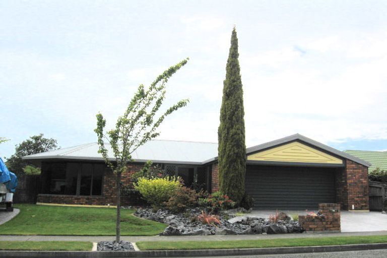 Photo of property in 25 Masefield Street, Stoke, Nelson, 7011