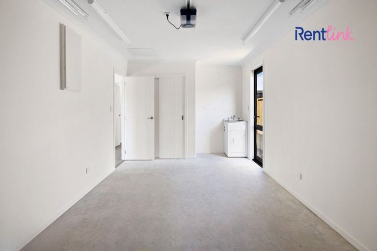 Photo of property in 30 Oioi Lane, Poike, Tauranga, 3112