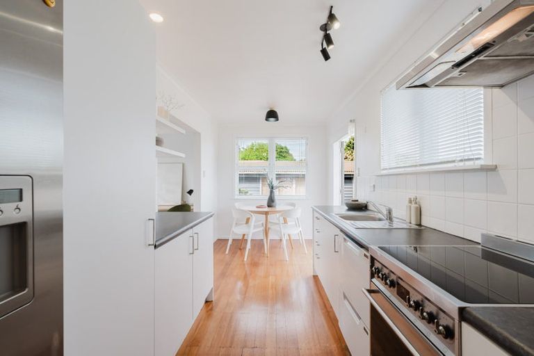 Photo of property in 39 Garden Heights Avenue, Glenview, Hamilton, 3206