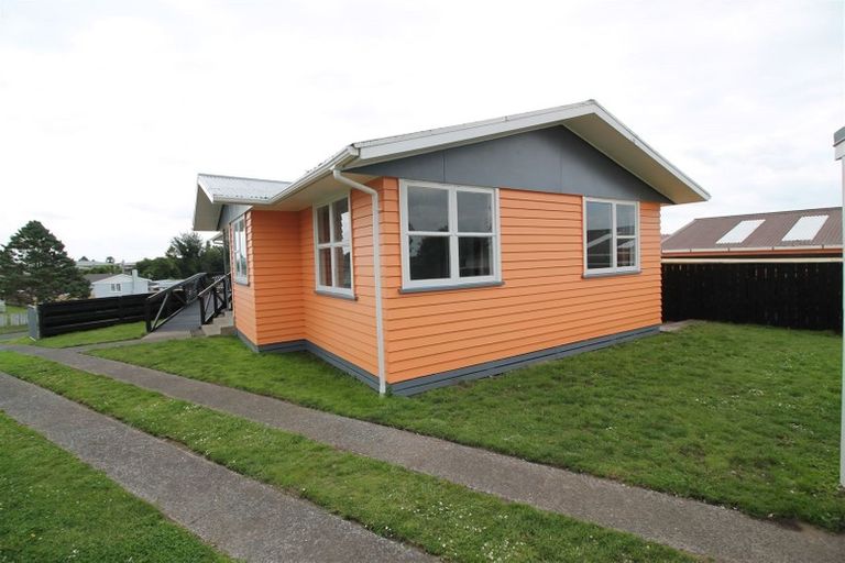 Photo of property in 9 Glendevon Place, Tokoroa, 3420