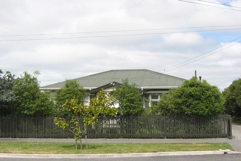 Photo of property in 8 Mackworth Street, Woolston, Christchurch, 8062