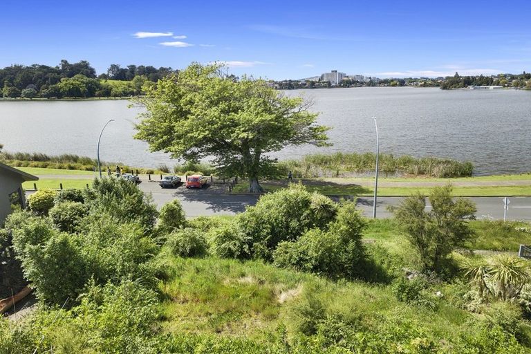 Photo of property in 65 Lake Domain Drive, Frankton, Hamilton, 3204