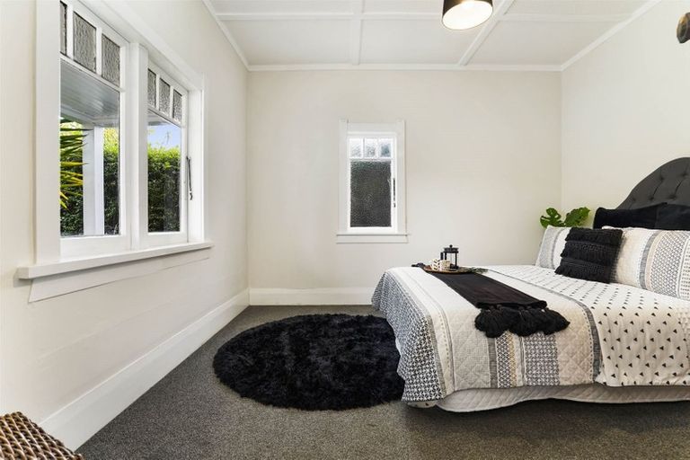 Photo of property in 32 Claude Street, Fairfield, Hamilton, 3214