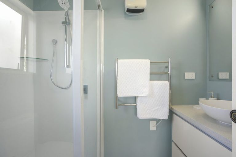 Photo of property in 239a Bellevue Road, Bellevue, Tauranga, 3110