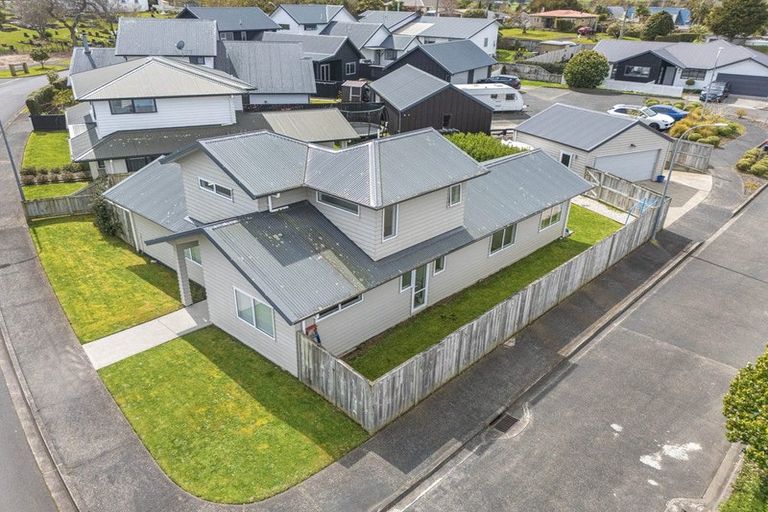 Photo of property in 1 Lancewood Lane, Kaukapakapa, Helensville, 0875