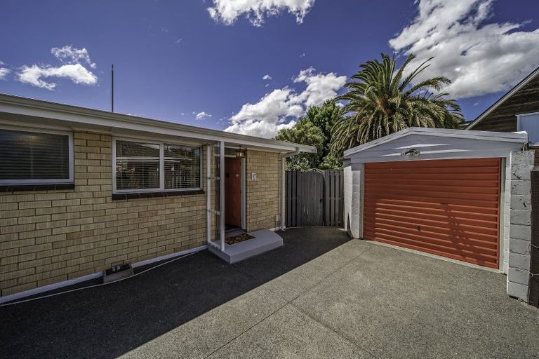 Photo of property in 226 Waimairi Road, Ilam, Christchurch, 8041