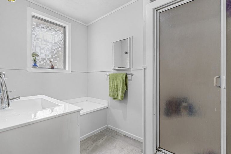 Photo of property in 29d Clawton Street, Westown, New Plymouth, 4310