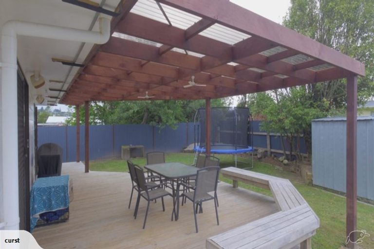 Photo of property in 9 Ashdown Crescent, Feilding, 4702