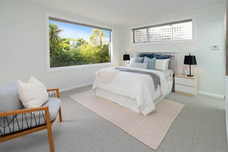 Photo of property in 20 Beere Haven Road, Seatoun, Wellington, 6022