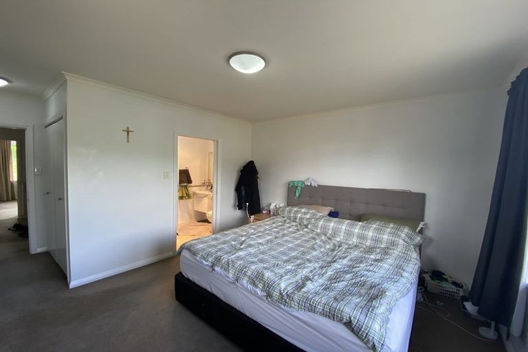 Photo of property in 16 Duncan Street, Tawa, Wellington, 5028