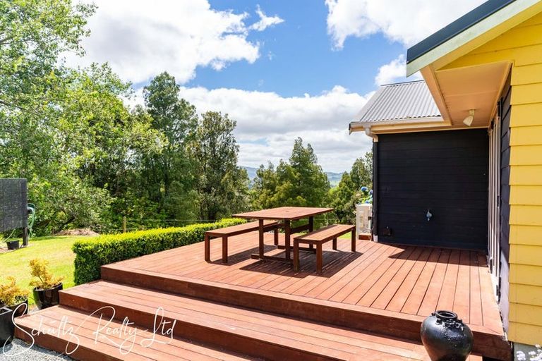Photo of property in 16 Nikau Lane, Maungaturoto, 0520