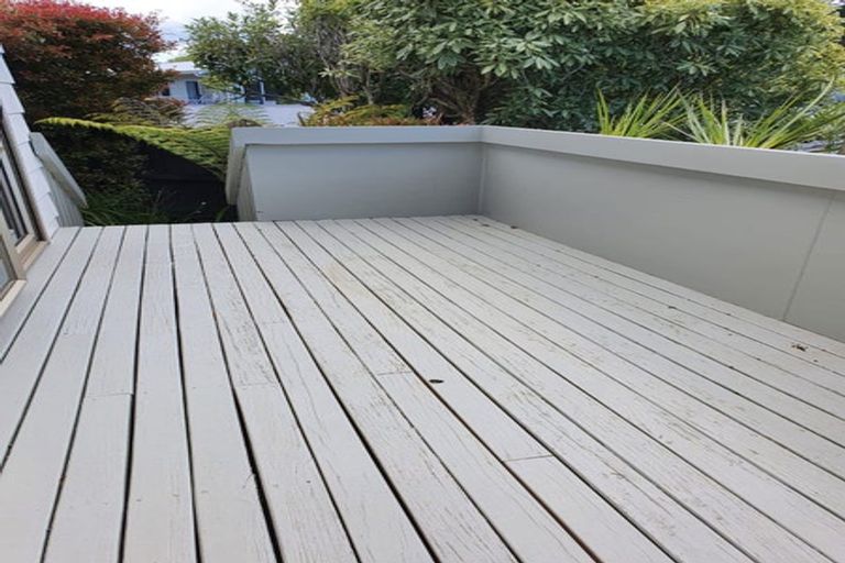 Photo of property in 146 Glendhu Road, Bayview, Auckland, 0629