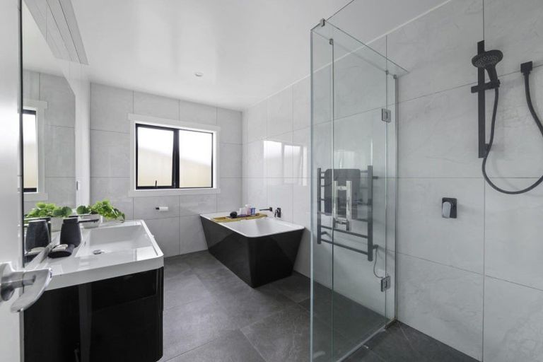 Photo of property in 8 Dulverton Rise, Flagstaff, Hamilton, 3210