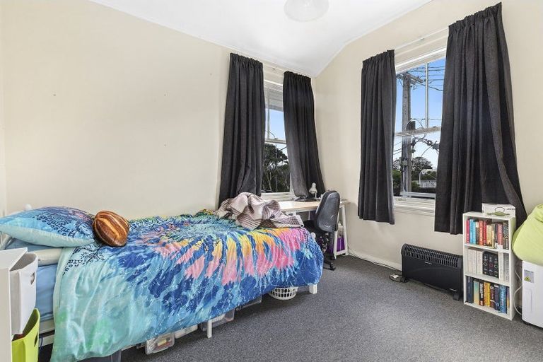 Photo of property in 102 Tinakori Road, Thorndon, Wellington, 6011