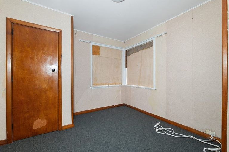 Photo of property in 8 Lyall Place, Bryndwr, Christchurch, 8053