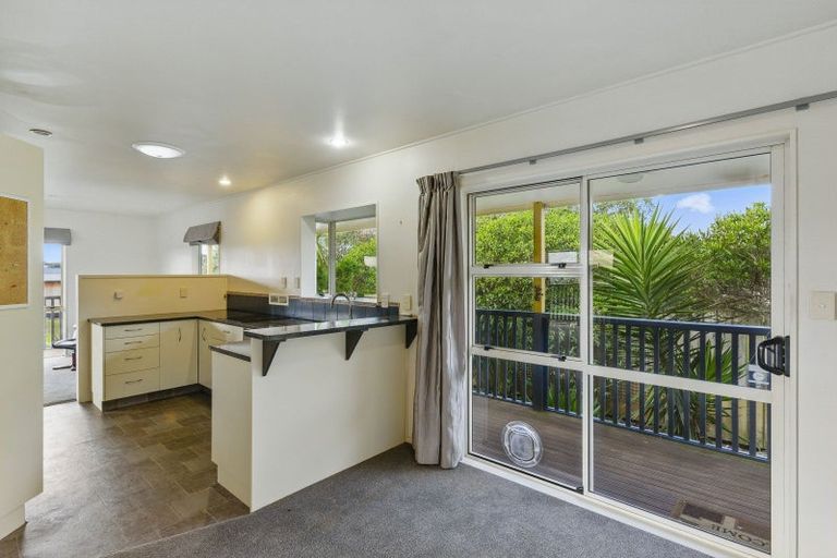 Photo of property in 9 Takitimu Street, Waitarere Beach, Levin, 5510