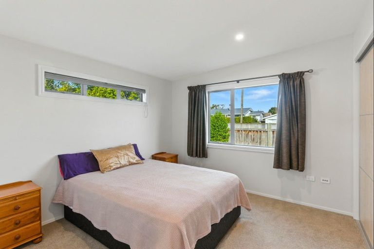 Photo of property in 37 Liverpool Street, Levin, 5510