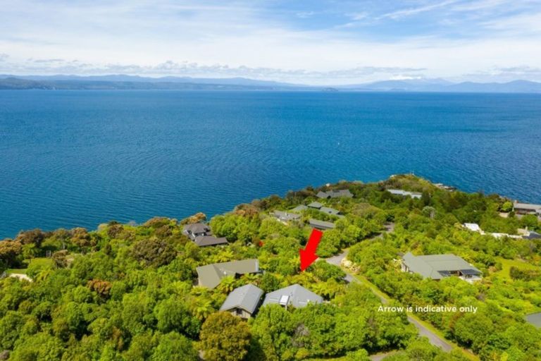 Photo of property in 10a Whakamoenga Point, Acacia Bay, Taupo, 3385