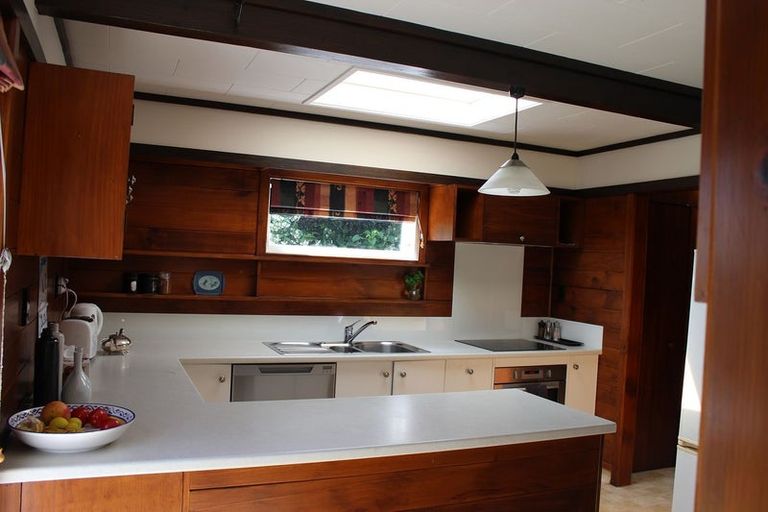 Photo of property in 25 Saint Andrews Terrace, St Andrews, Hamilton, 3200