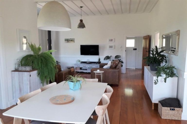 Photo of property in 190a Ahuroa Valley Road, Makarau, Warkworth, 0981